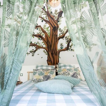 L'Arbre A The Panzió Honfleur Kültér fotó